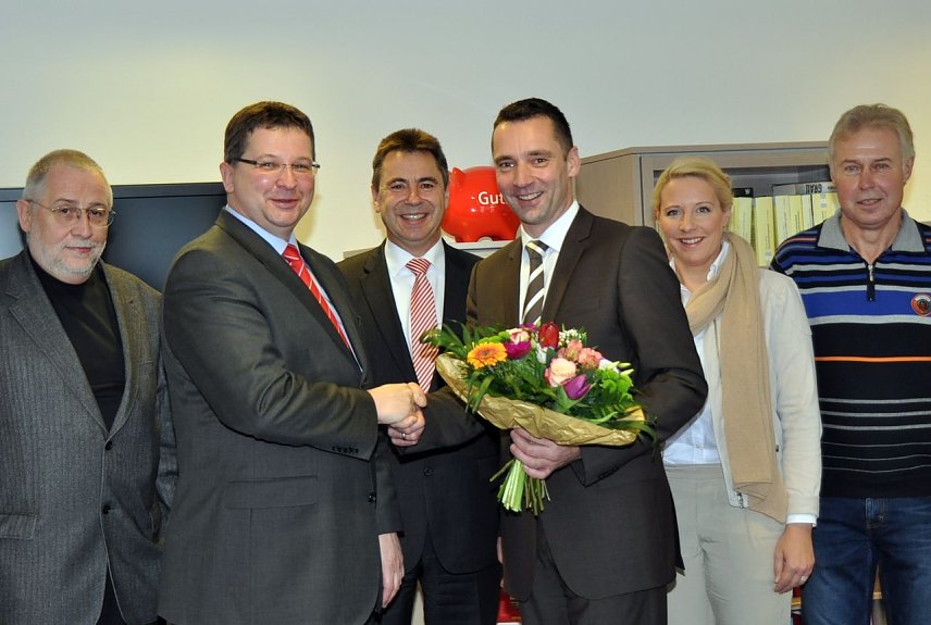Bild: Von links: Roland Handrek, Thomas Seeber, Wolfgang Asche, Niels Neu, Carina Schmidt und Hans-Joachim Junker