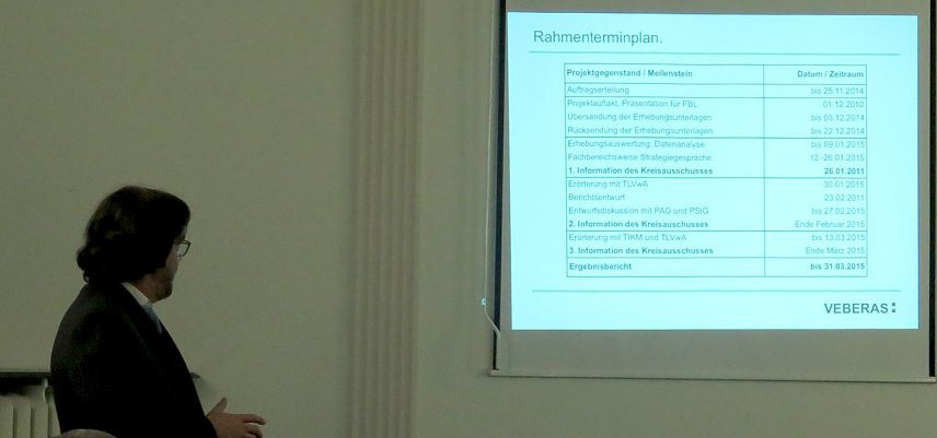 Bild: Freyer beim Vortrag