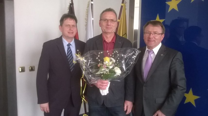 Bild: v.r. Bernhard Sch&auml;fer, Hans-J&uuml;rgen Weidt, Matthias Ehrhold
