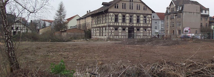 Bild: Es muss nicht immer der Acker sein, Kurt Frank hat sich nach Bauland in der Stadt umgesehen