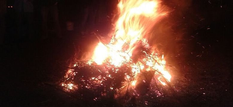 Bild: Osterfeuer des Sch&auml;ferhundvereins