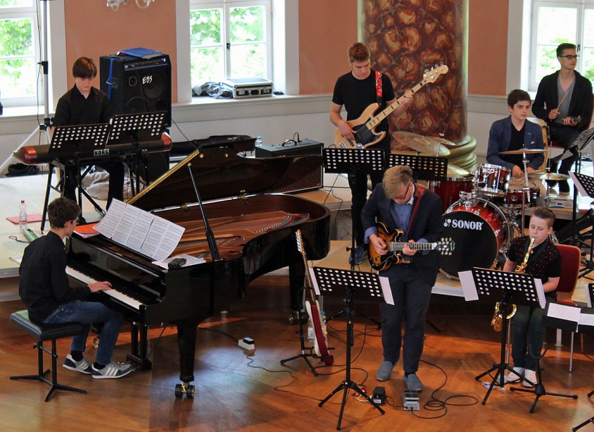 Bild: Moderner Jazz in altem Gem&auml;uer