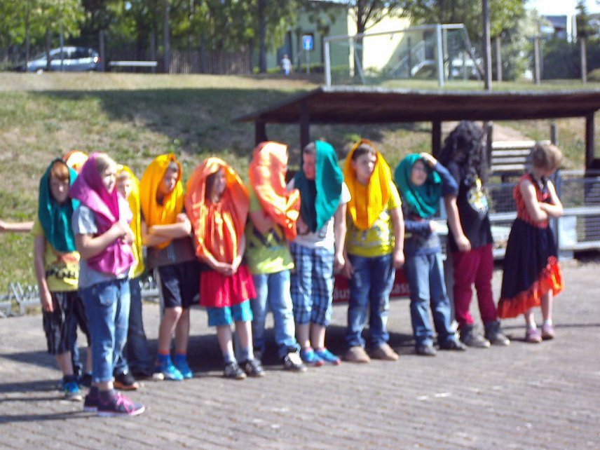 Bild: Dornr&ouml;schen aus der Grundschule Artern