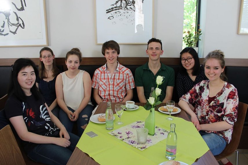 Bild: Kulturcaf&eacute; mit Prof. Peter Bruns