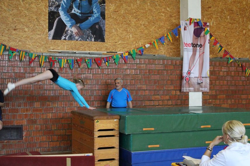 Bild: In der Borntalhalle wird geturnt
