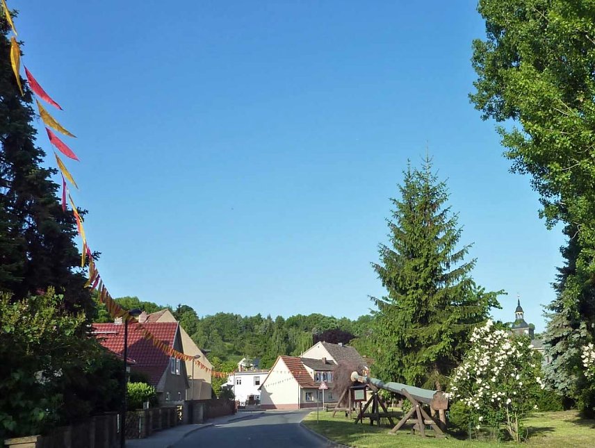 Bild: 20. Lindenbl&uuml;tenfest ruft