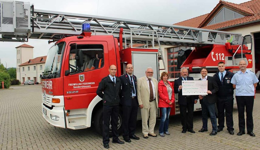 Bild: Anerkennung f&uuml;r die Feuerwehren