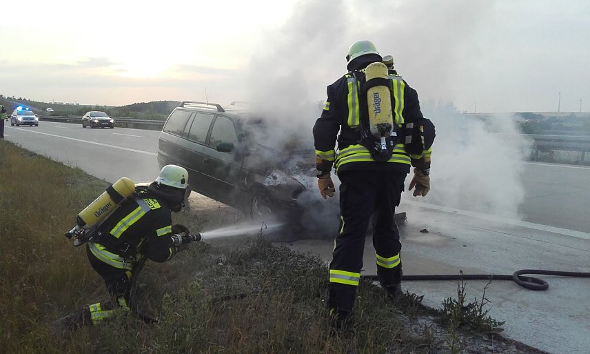 Bild: PKW-Brand