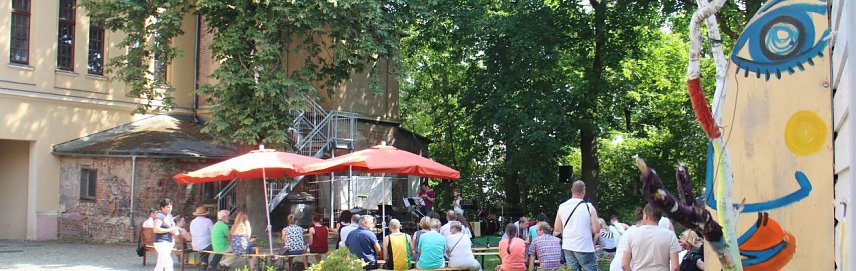 Bild: Die Nordh&auml;user Musikschule spielte heute f&uuml;r die Jugendkunstschule auf