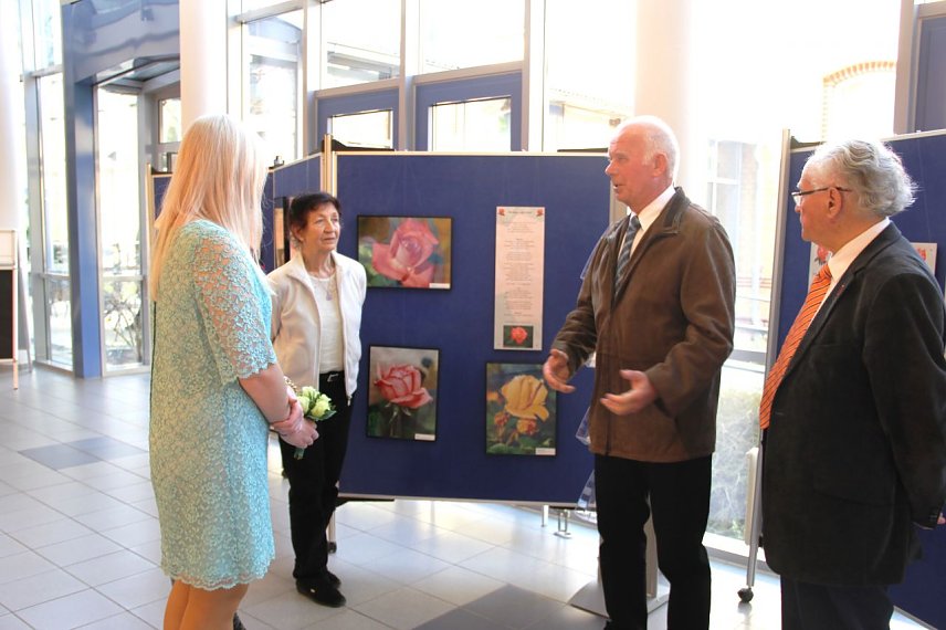 Bild: Er&ouml;ffnung der Ausstellung am 09.04.2015 im Hufeland Klinikum am Standort Bad Langensalza.