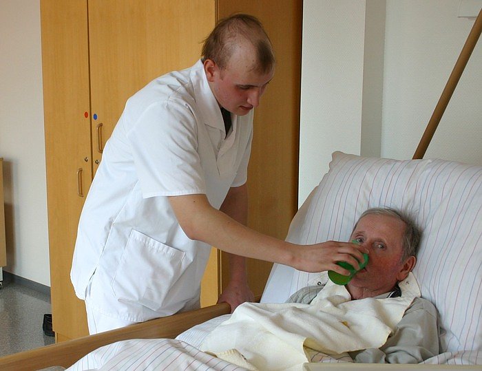 Bild: FSJ'ler bei der Arbeit
