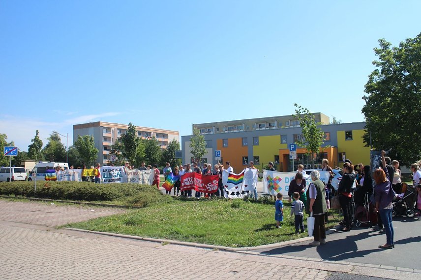 Bild: Gegendemonstration in Nordhausen Ost