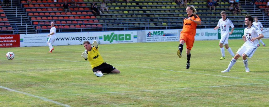 Bild: Start in die Verbandsliga Fu&szlig;ball