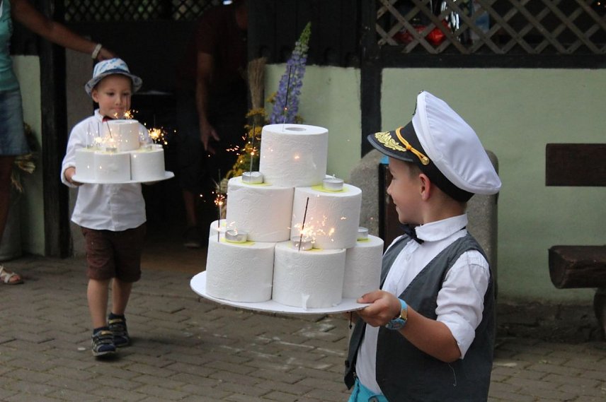 Bild: Parkfest in Thalebra