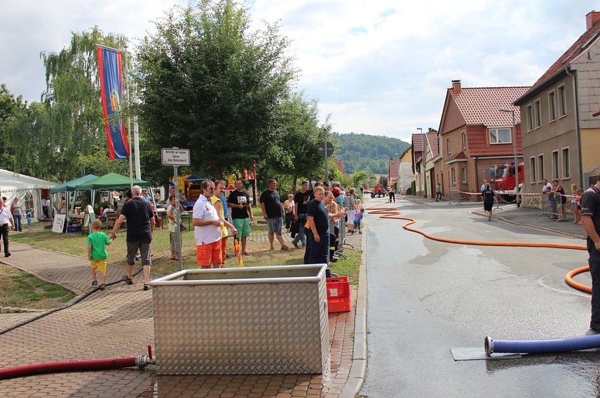 Bild: Das Wetter hielt bei der Feuerwehr