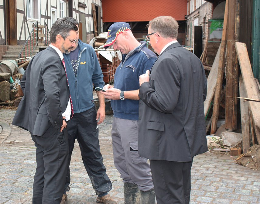 Bild: Innenstaatssekret&auml;r in Rustenfelde