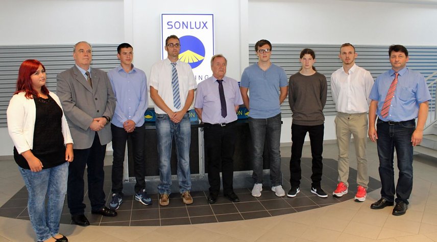 Bild: Ausbildungsstart bei SONLUX