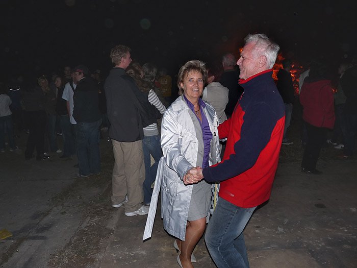 Bild: Osterfeuer Premiere