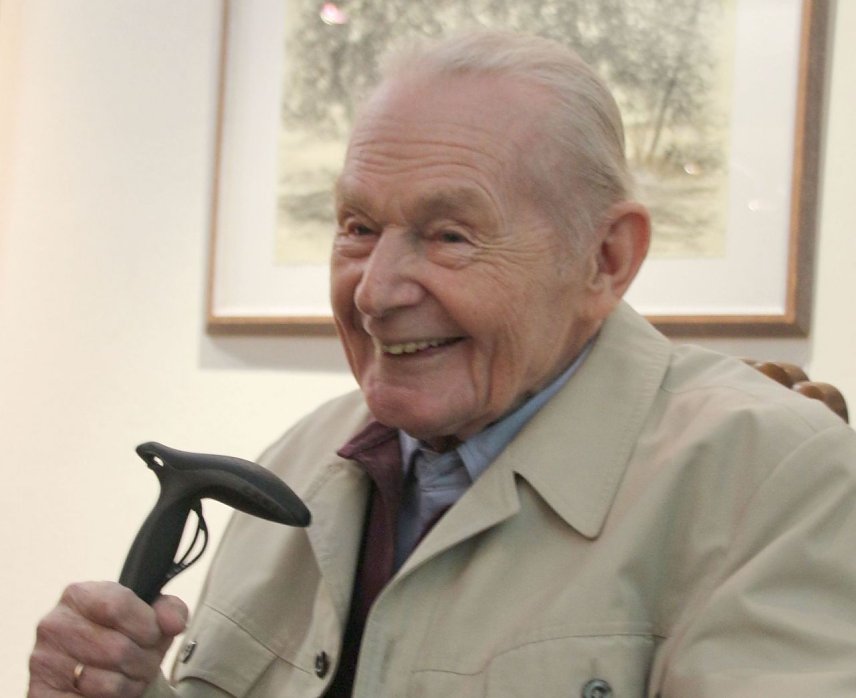 Bild: G&uuml;nter Groh im Februar 2015 zur Er&ouml;ffnung seiner Ausstellung im Kunsthaus Meyenburg