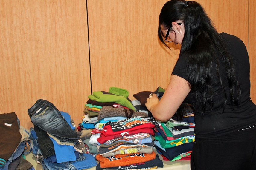 Bild: Kinder - & Teenie Sachenbasar startete