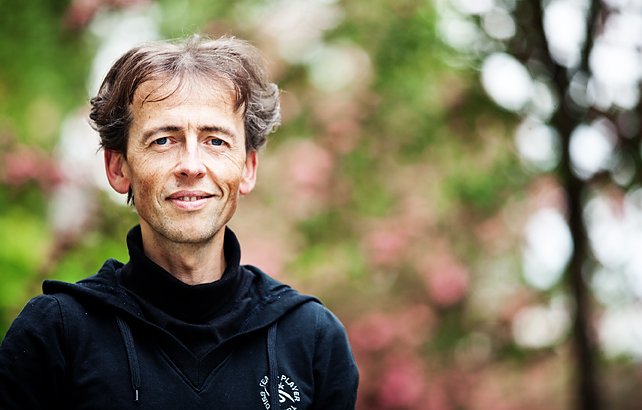 Bild: Diesmal l&auml;sst Universit&auml;tsorganist Dr. Wieland Meinhold aus Weimar skandinavische Orgelmusik auf der Klais-Orgel erklingen