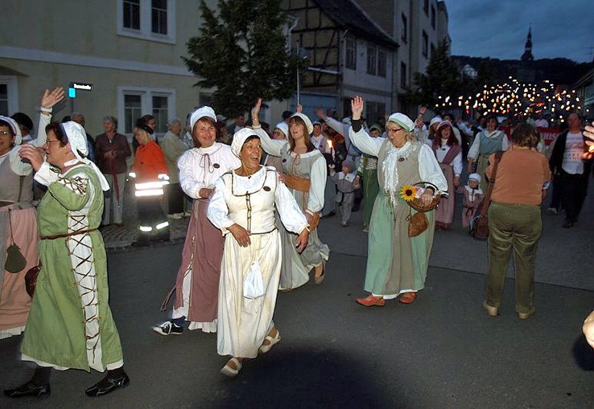 Bild: Bauernheer marschiert wieder