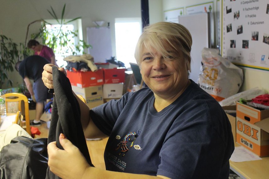 Bild: Franka Bergmann koordiniert die Spendensammlung im Verein LIFT