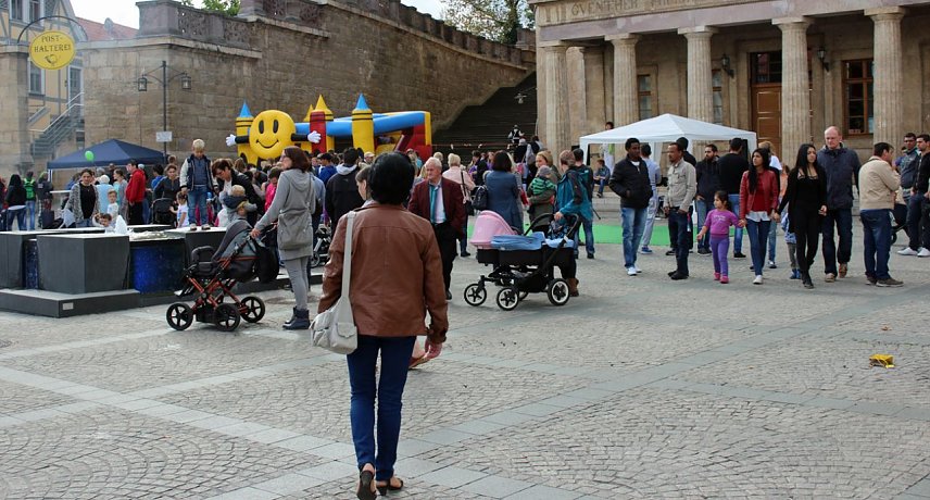 Bild: Buntes Familienfest