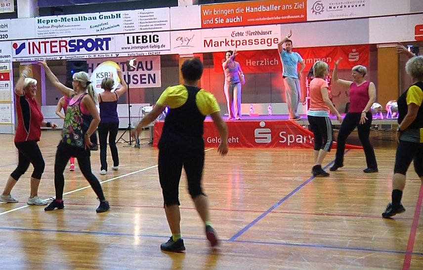 Bild: Von den Profis lernen - zum 7. mal fan heute der Nordh&auml;user Aerobicday statt