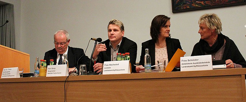Bild: Sachliche Diskussion bei Einwohnerversammlung (1)