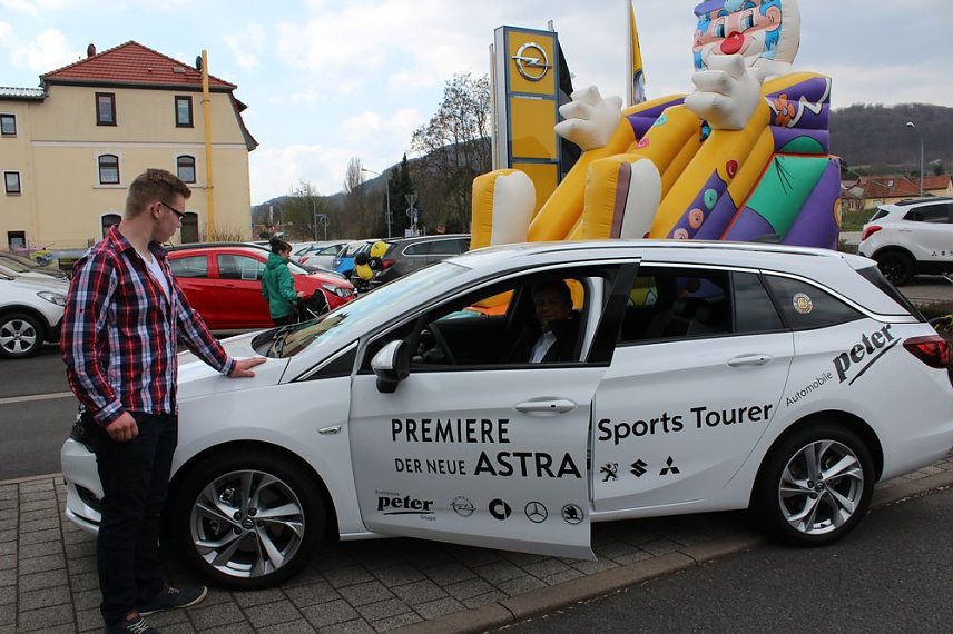 Bild: Premiere: Opel Astra Sports Tourer in Sondershausen