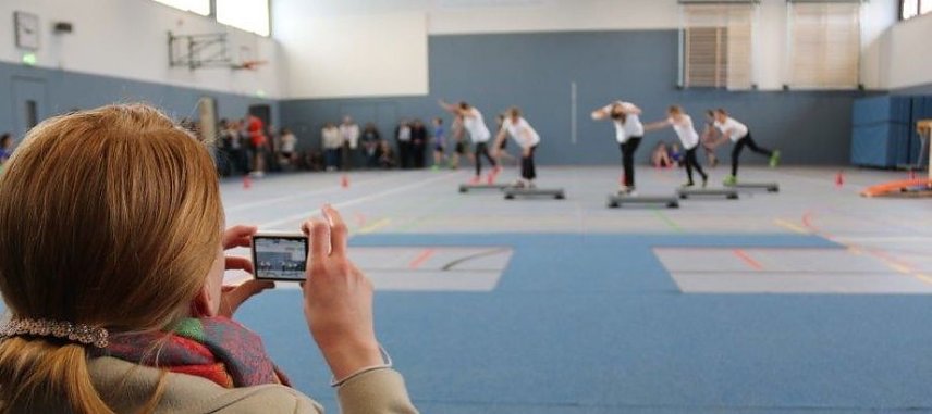 Bild: In Ellrich wurde heute die neue Mehrzweckhalle nach gut einem Jahr Bauzeit er&ouml;ffnet