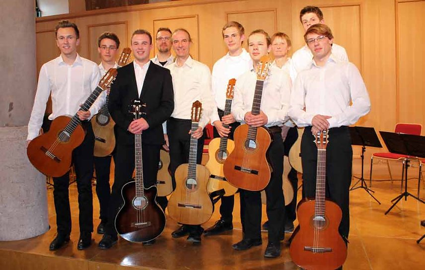 Bild: Gitarrenspiel vom Feinsten