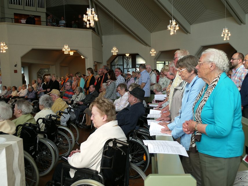 Bild: Elisabethwallfahrt in Leinefelde