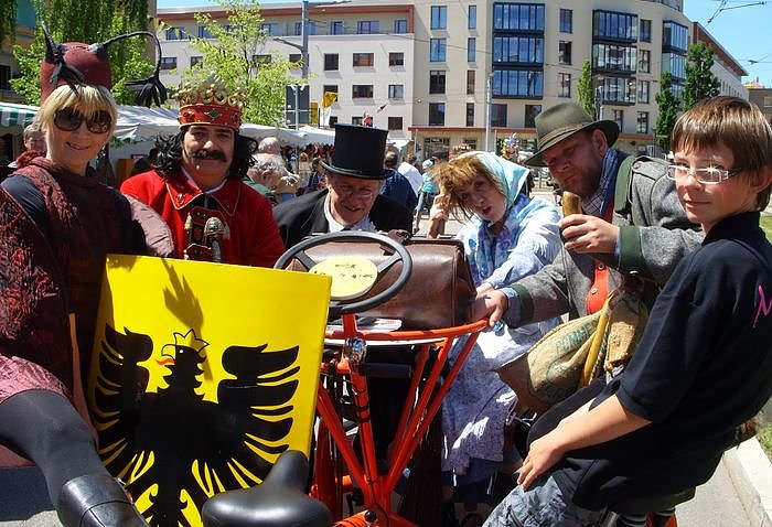 Bild: K&auml;fer auf dem Rolandsfest