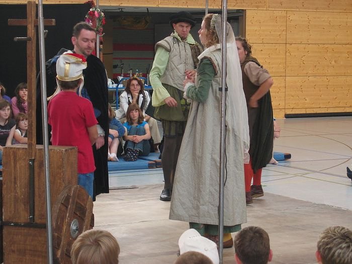 Bild: Weiblicher Robin Hood