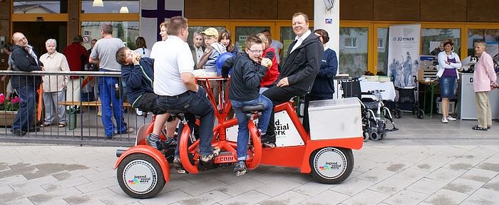 Bild: Fest gefeiert