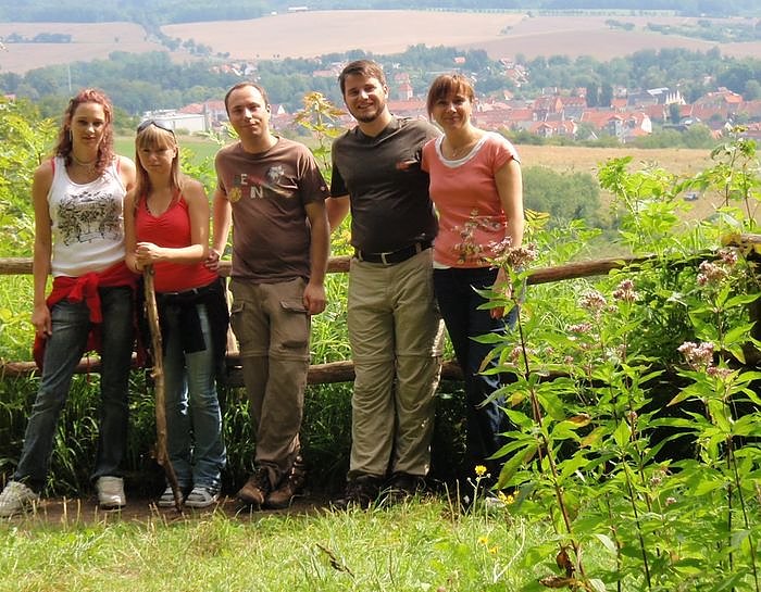 Bild: Jugend und Natur im Einklang