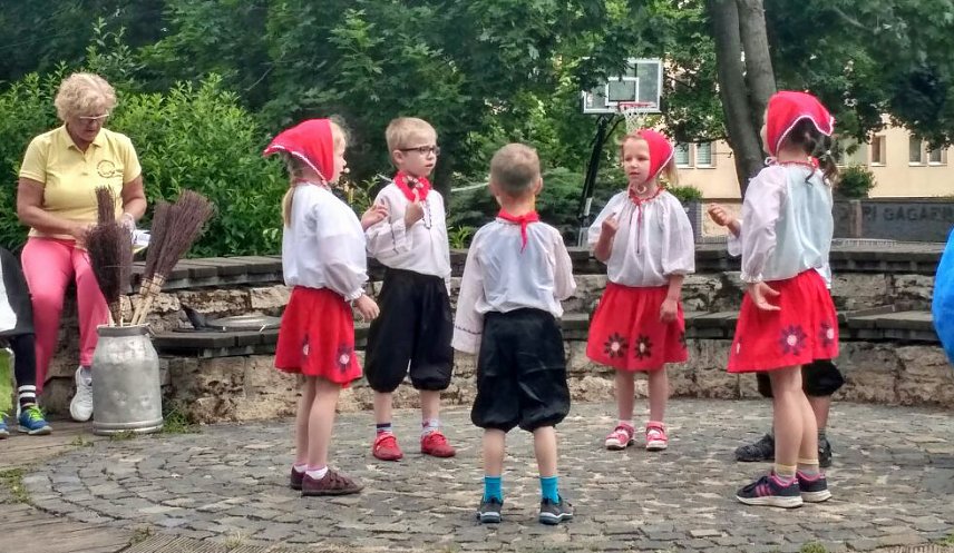 Bild: Zuckert&uuml;tenfest 2017 der Fr&ouml;sche und Eichh&ouml;rnchen