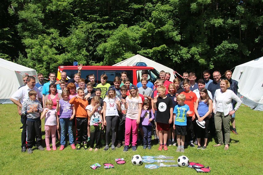 Bild: Ein Wochenende f&uuml;r die Jugendfeuerwehren  gab es jetzt im Ferienpark Feuerkuppe.
