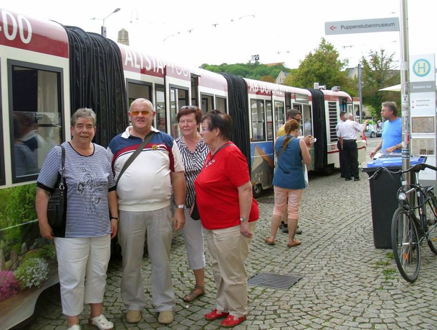 Bild: Senioren mit Altstadt-Express in Erfurt unterwegs