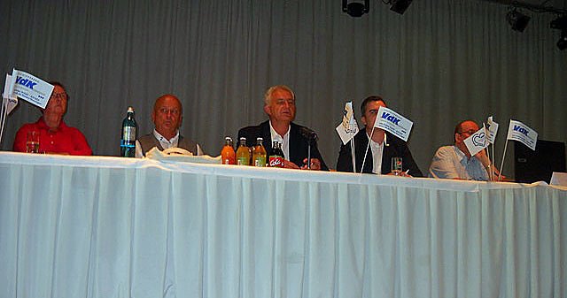 Bild: Podiumsgespr&auml;ch mit Direktkandidaten der SPD,CDU, FDP und Linken