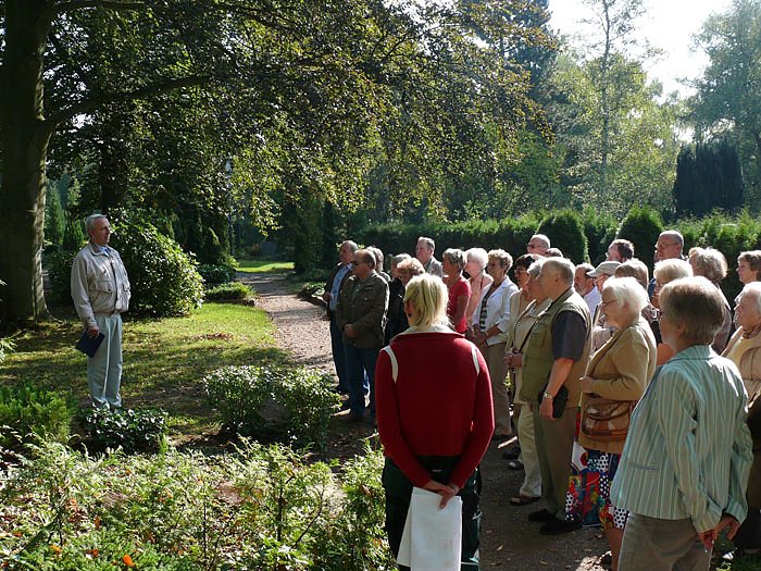 Bild: Tag des Friedhofes