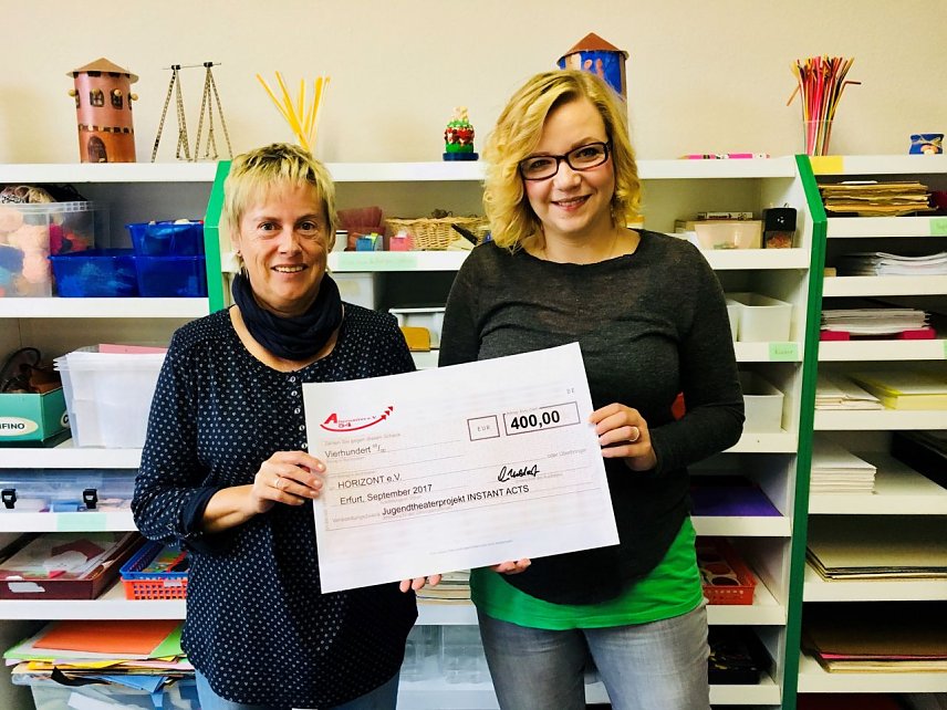 Bild: Katja Mitteldorf &uuml;berbrachte Unterst&uuml;tzung f&uuml;r das Projekt "Instant Acts"