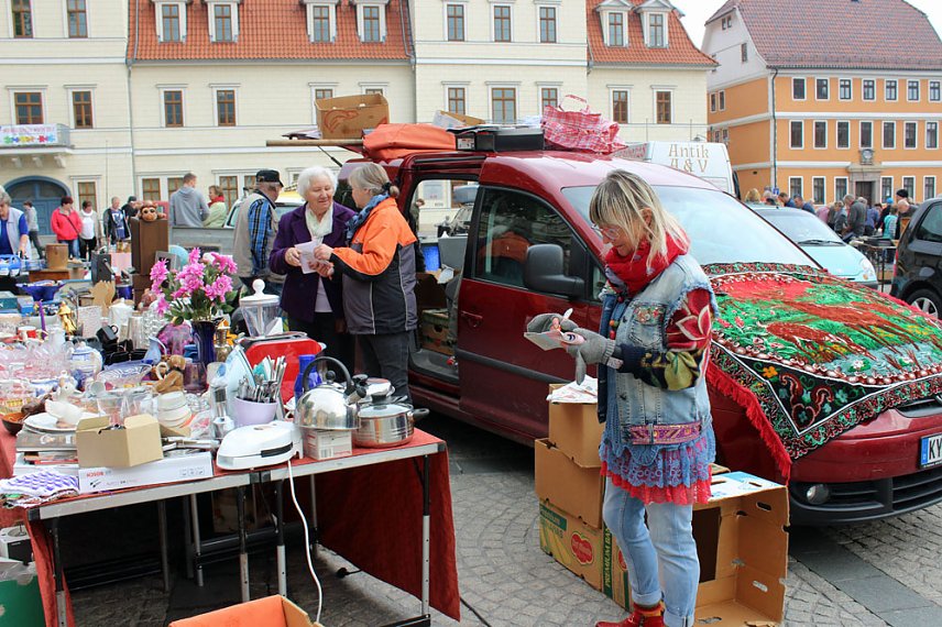 Bild: Erfolgreicher Tr&ouml;delmarkt in Sondershausen