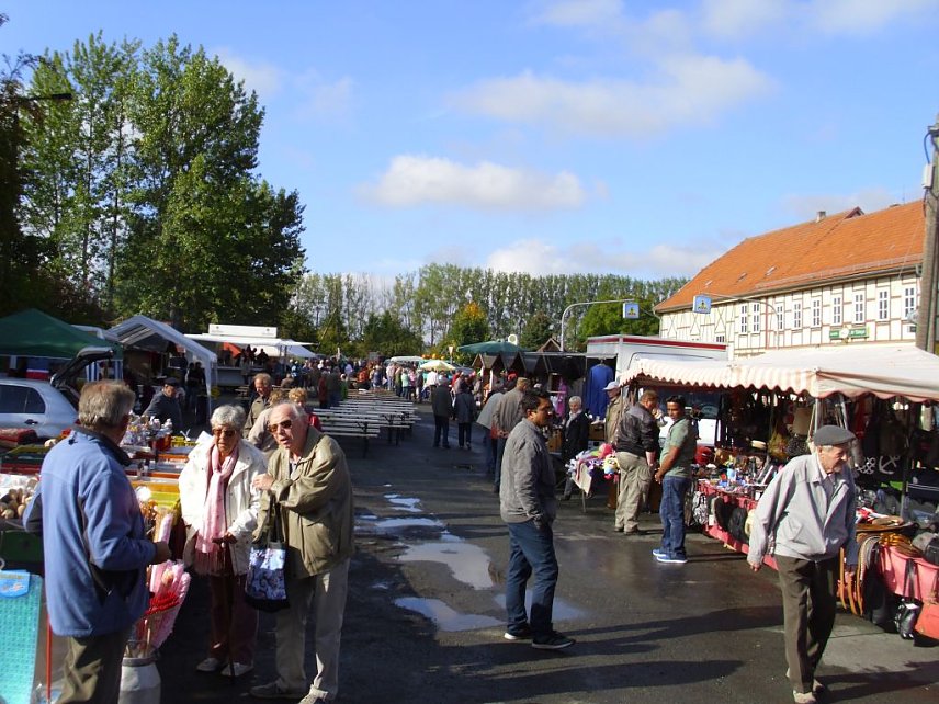 Bild: Impressionen vom Kartoffelmarkt Rockensu&szlig;ra