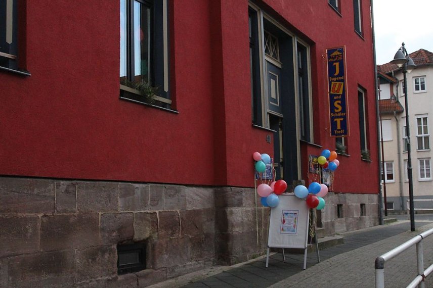 Bild: Ansturm auf das "JuST"