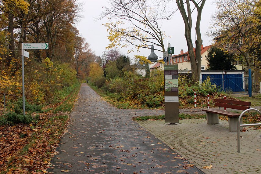 Bild: Radwege, Ehrengabe und mehr