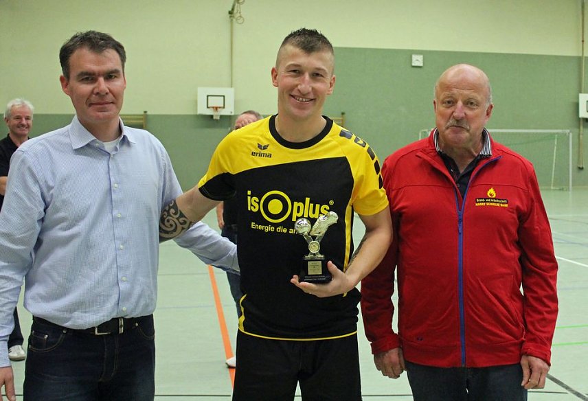 Bild: Cup-Verteidiger wurde gefordert