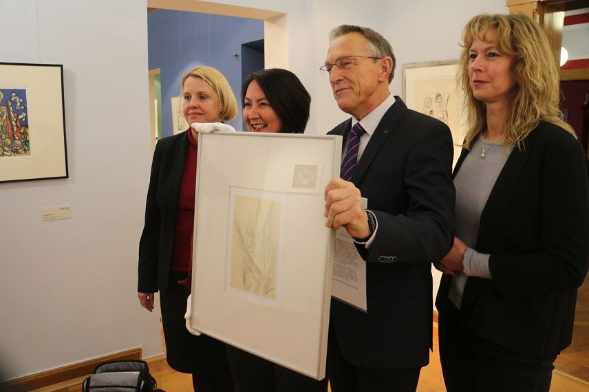 Bild: v.l.: Jutta Krauth, Susanne Hinsching, Wolfgang R. Pientka, Birgit Scholz